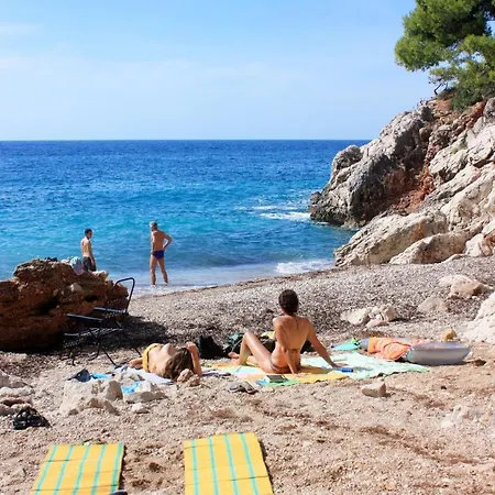 Ivan Dolac 130d Apartment Jelsa (Hvar)